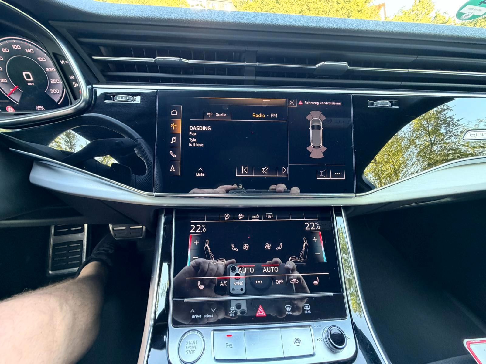 Audi Q7 45 TDI quattro S line foto 15