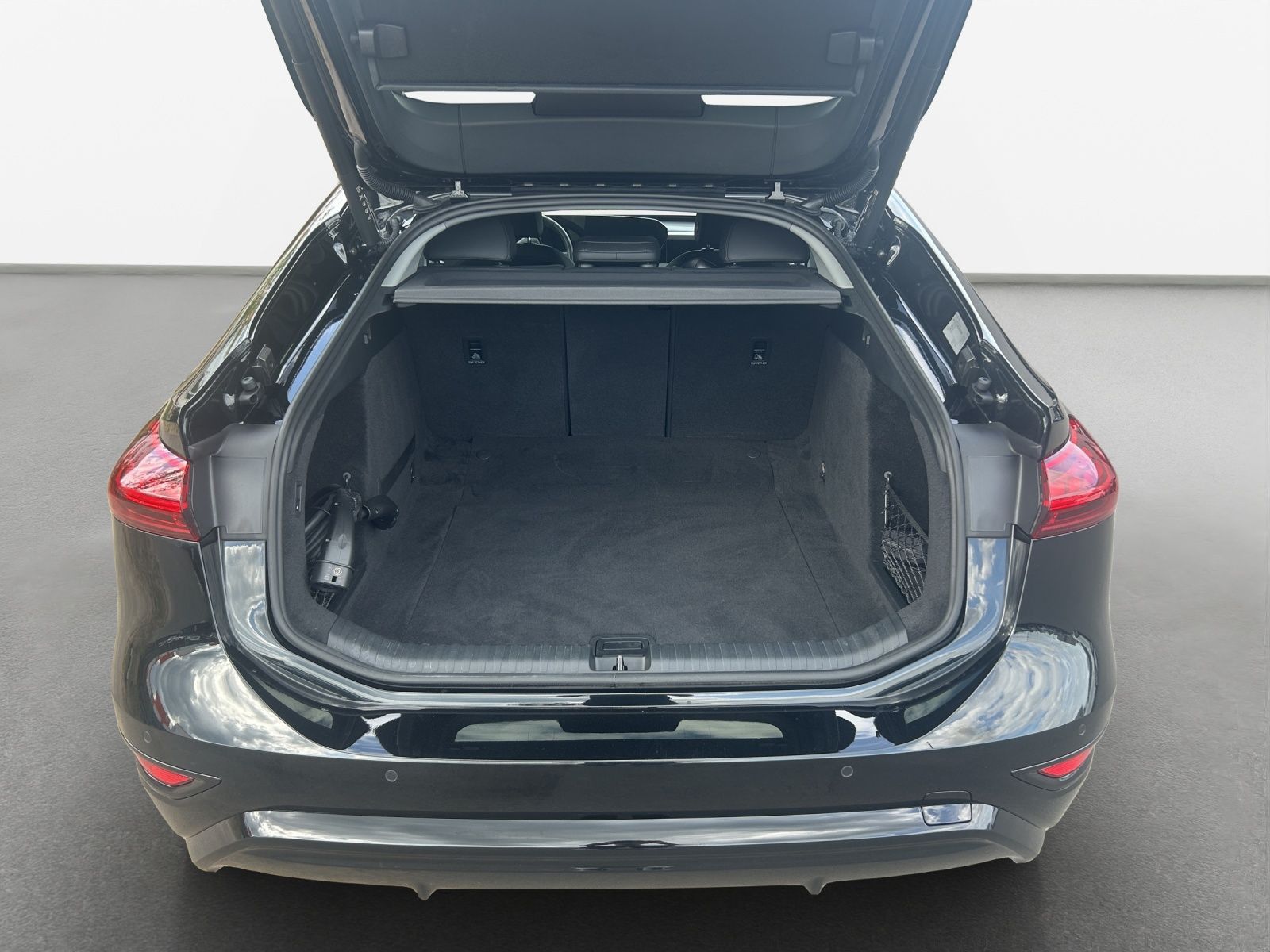 Audi A6 e-tron - Bild 11