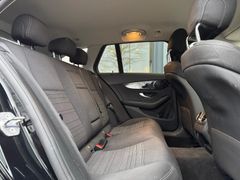 MERCEDES-BENZ C 180 d T-Modell / KAMERA / NAVI / AVANTGARDE MERCEDES-BENZ C 180 d T-Modell / KAMERA / NAVI / AVANTGARDE