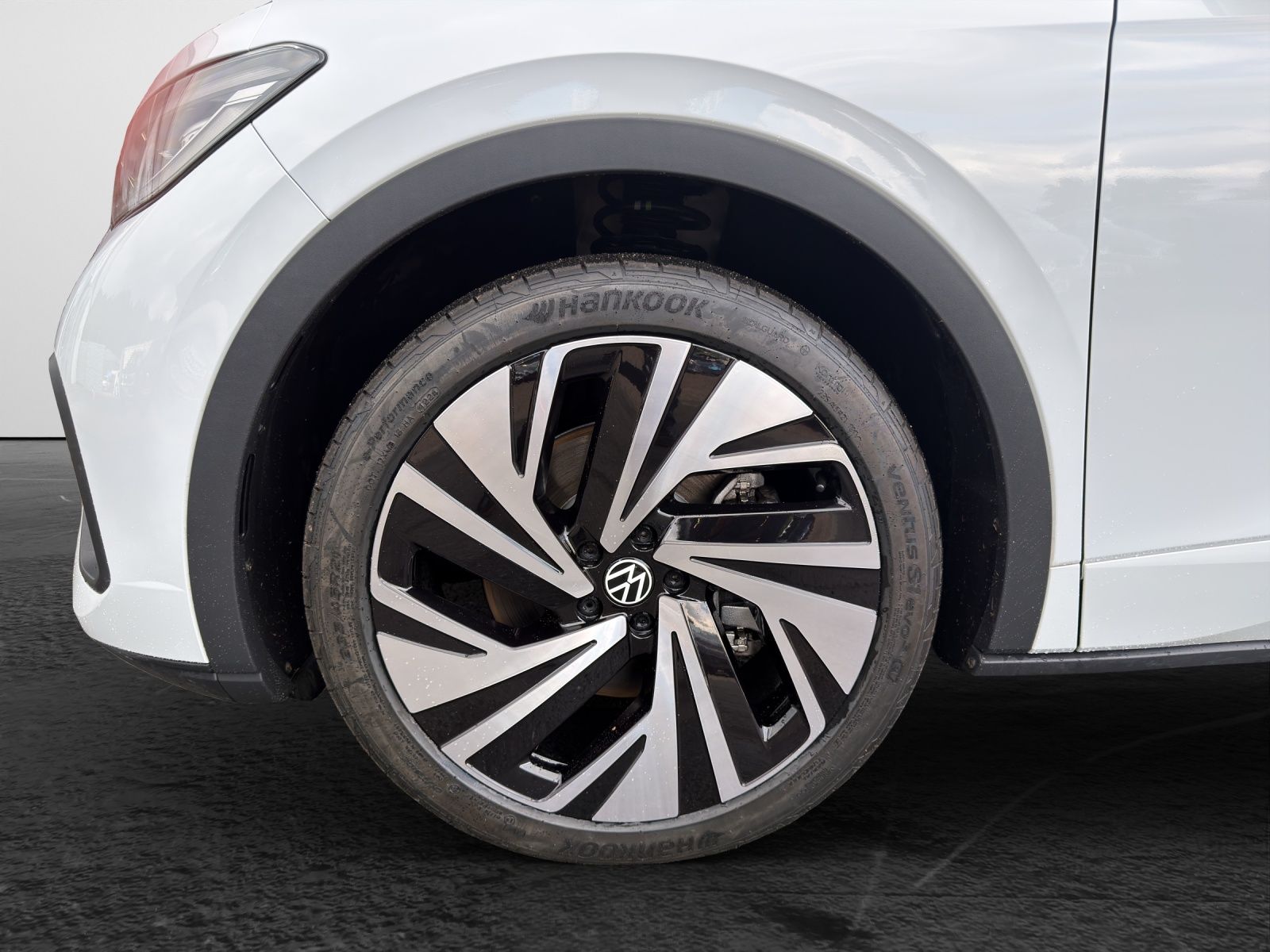 Volkswagen ID.5 Pro mit Infotainment-Paket HeadUp Standhei foto 6