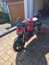 Ducati Streetfighter V2  - DUCATI ST2