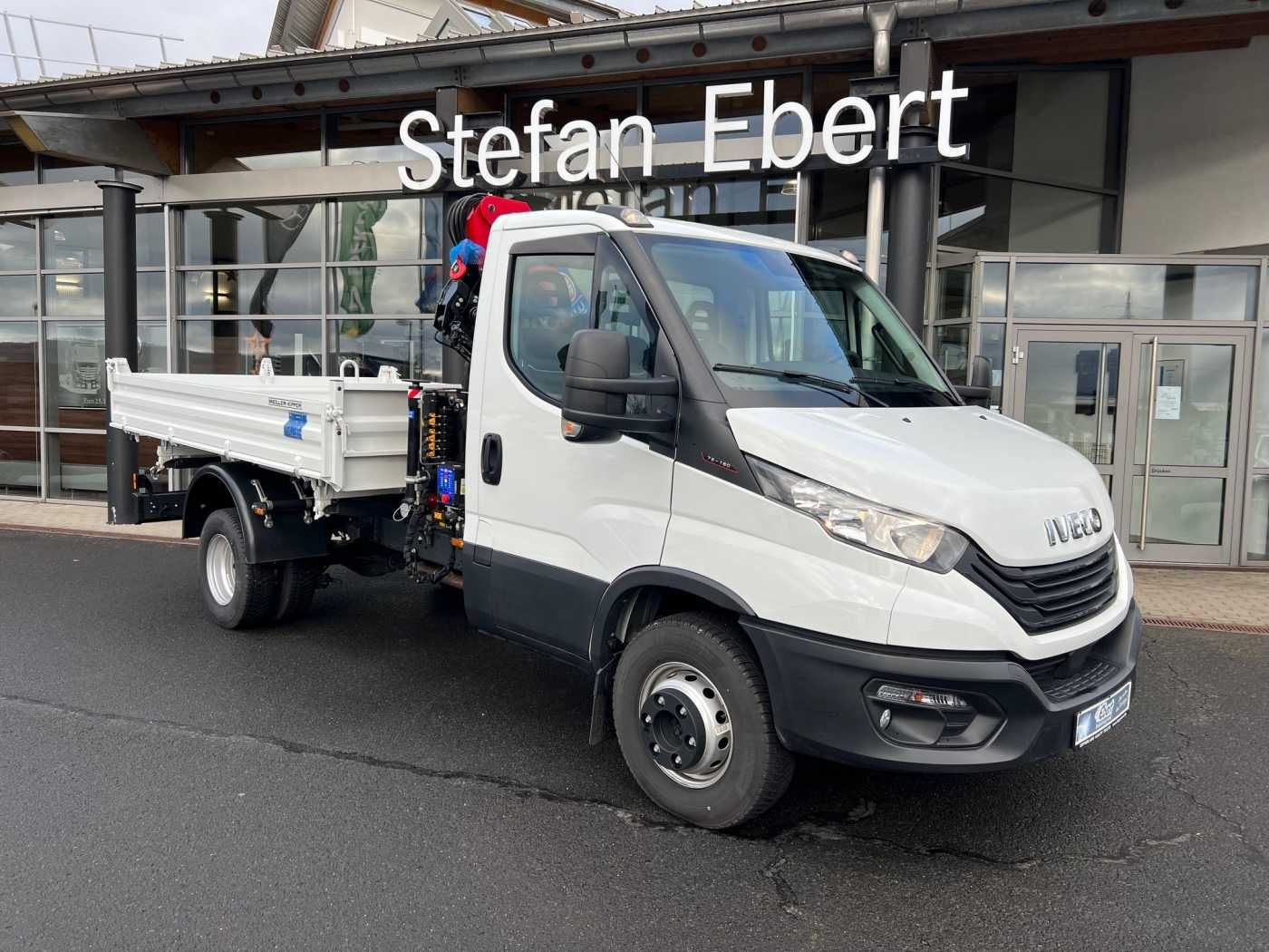 Fahrzeugabbildung Iveco Daily 70C18 *Kipper+Kran*