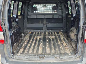 Volkswagen Caddy - 8
