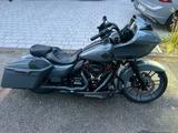 Harley-Davidson  Road Glide CVO 1. Hand Unfallfrei