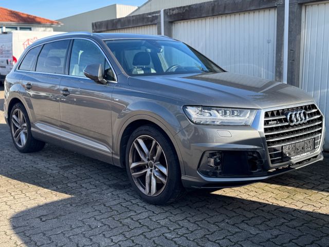 Audi Q7 3.0 TDI quattro S-Line-Pano-7sitze-Nacht-Virt