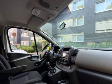 Renault Trafic - 8
