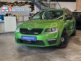 Skoda Octavia Combi RS *1.HAND*ACC*NACI*LEDER* - Skoda Octavia: Grün, RS