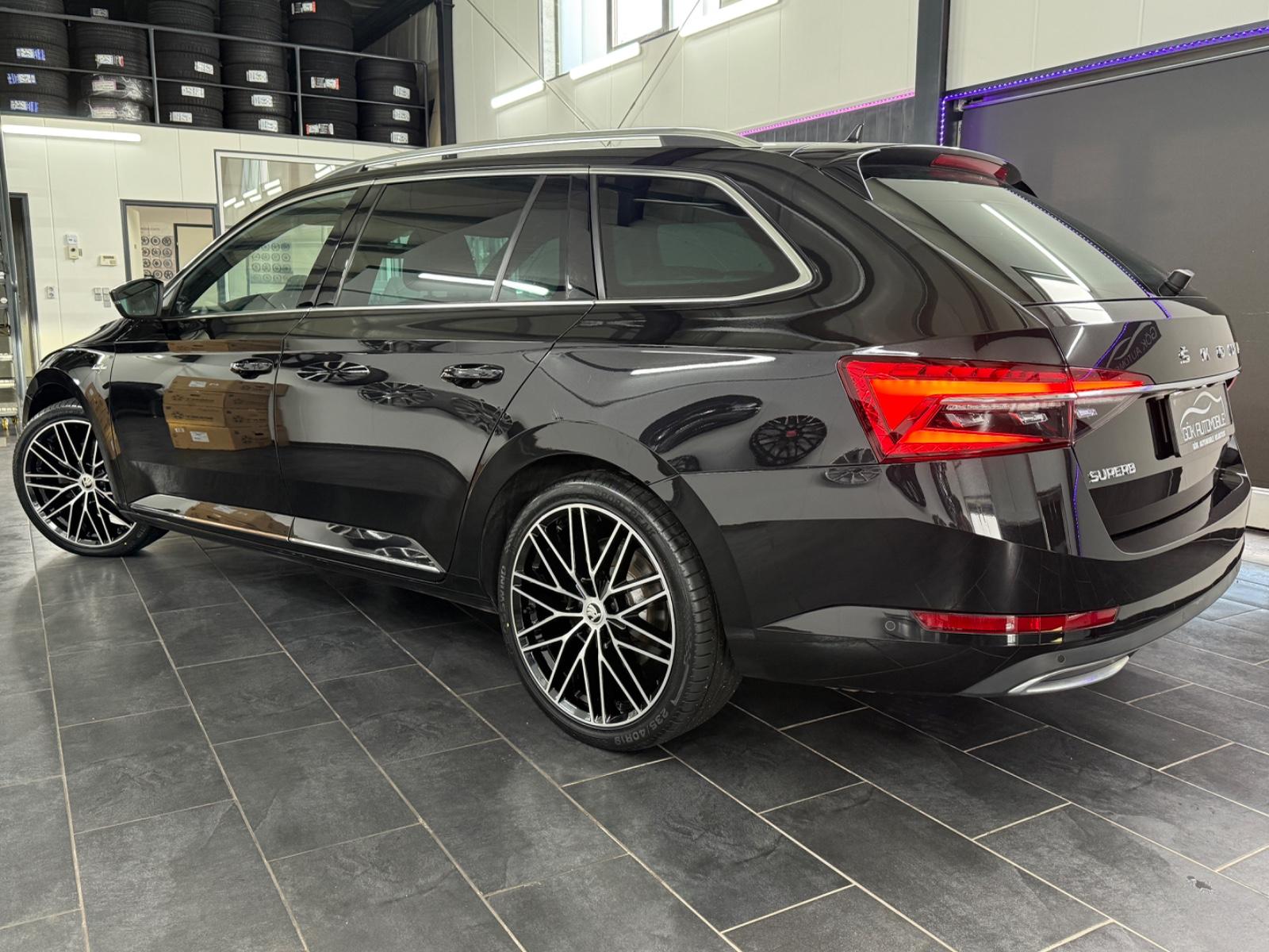 Skoda Superb Combi L&K 2.0 TDI MATRIX*LEDER*CANTON*ACC
