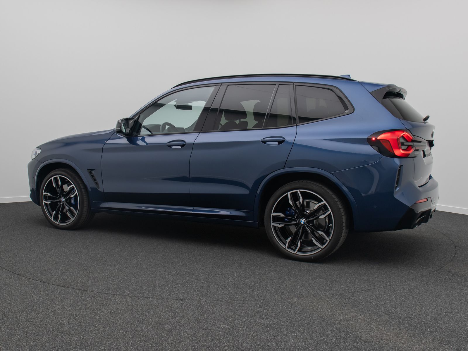 Fahrzeugabbildung BMW X3 M40i Kamera Laser HUD DAB HiFi Komfort 21Zoll