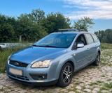 Ford Focus Ghia 2.0 136PS 6-Gang Tempomat ... - Ford Focus: 136