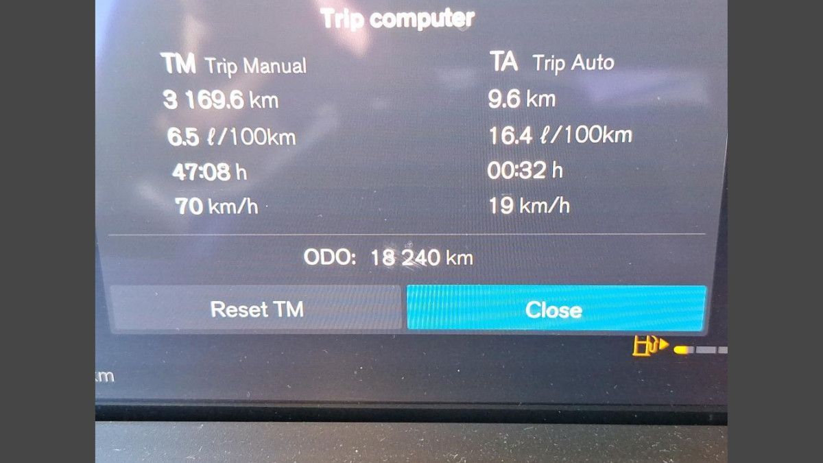 Volvo VOLVO Xc40 B3 Mild Hybrid Automatico Core imagem 2