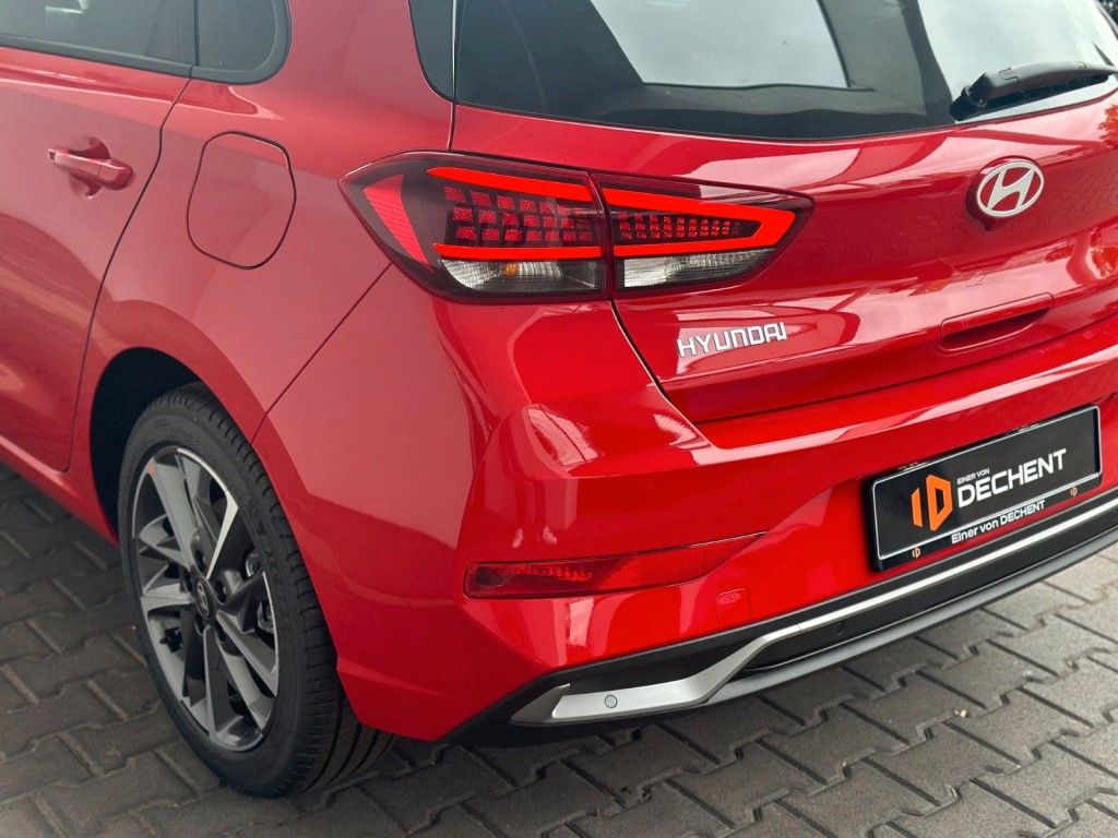 Fahrzeugabbildung Hyundai i30 Advantage 1.0 T-GDI 100PS Navi/SHZ/Kamera