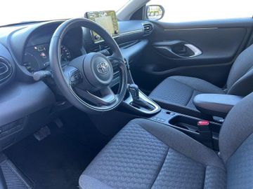 Toyota Yaris - 7