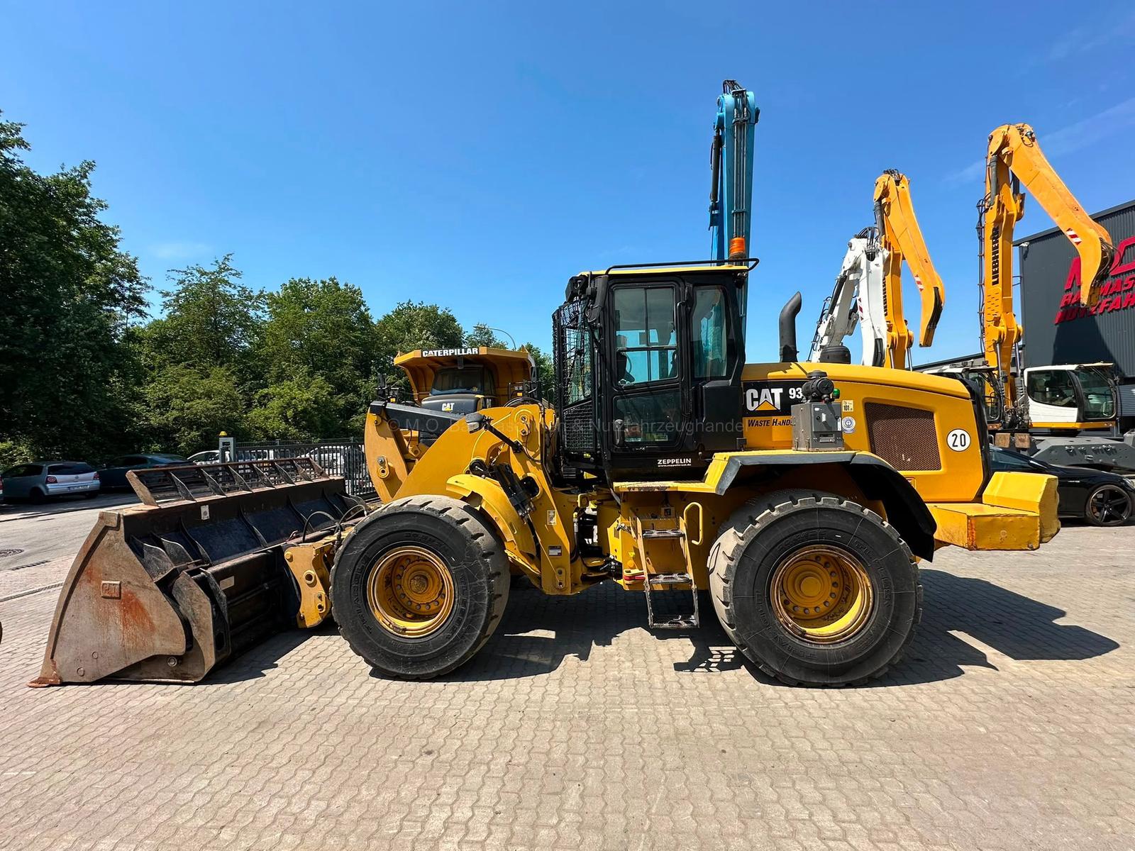 CAT 938 M /SW ZSA/Hochkippschaufel /