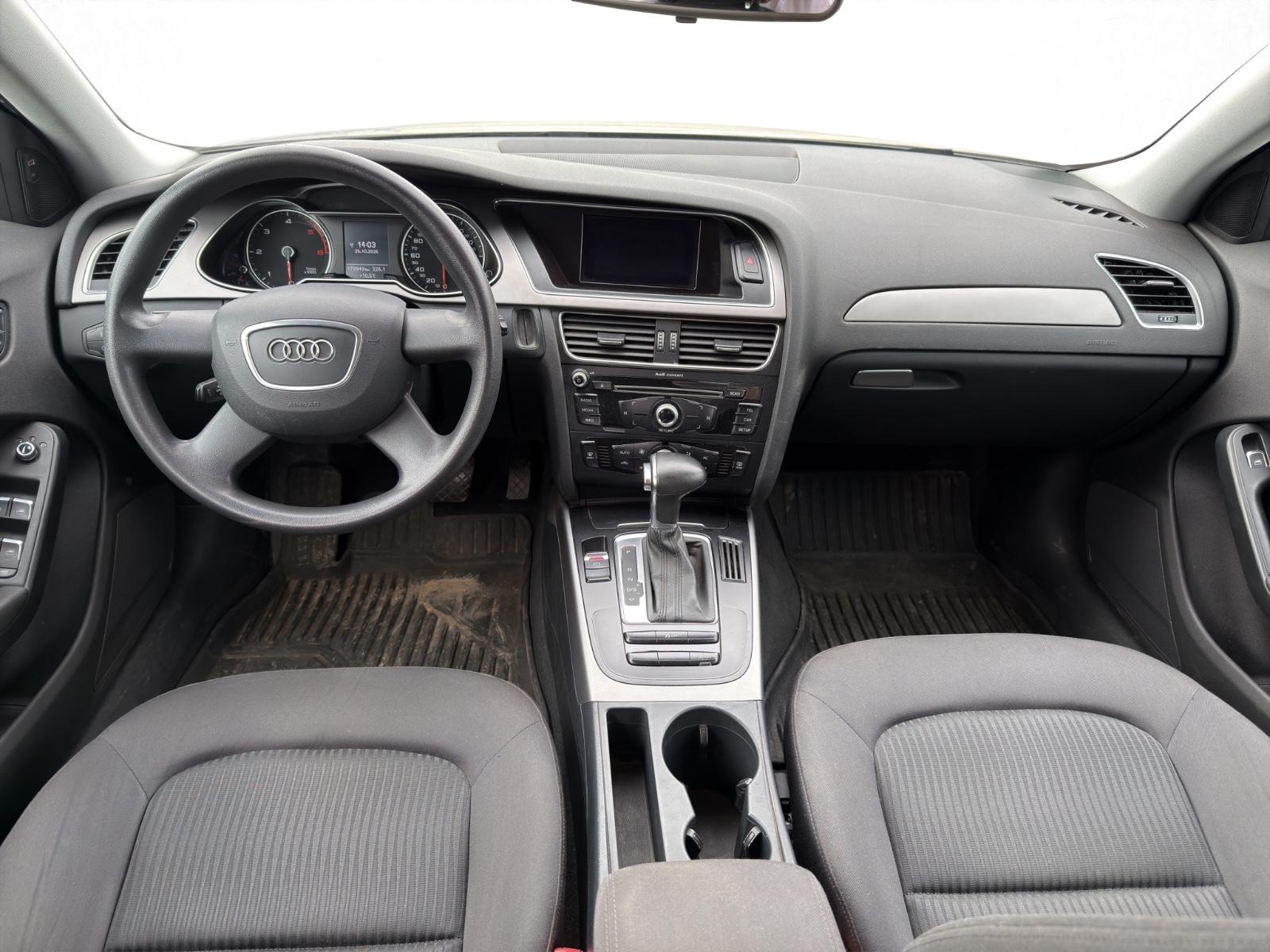 Audi A4 2013 — photo 10
