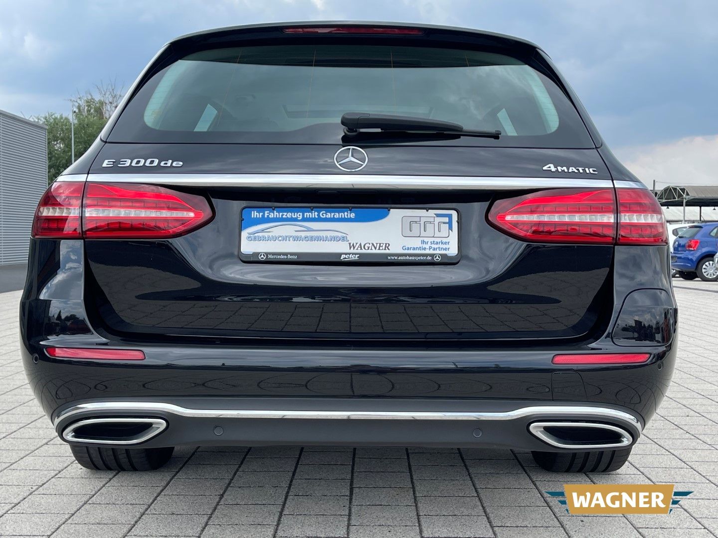 Fahrzeugabbildung Mercedes-Benz E 300 de 4Matic EU6d Sitzheizung LED
