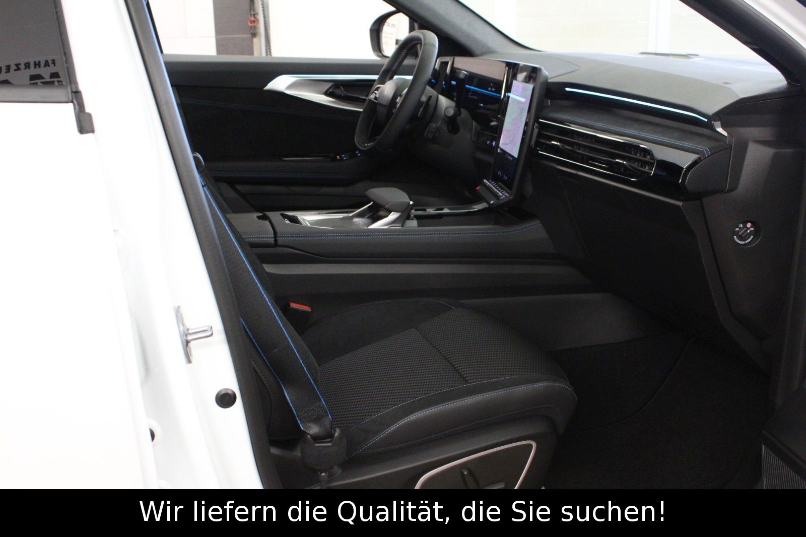 Fahrzeugabbildung Renault Austral Mild Hybrid 160 Iconic Esprit Alpine Aut