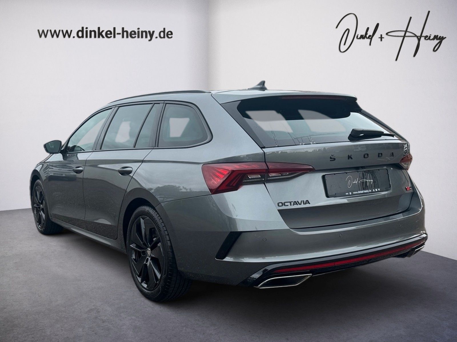 Fahrzeugabbildung SKODA Octavia RS Combi 2.0 TSI