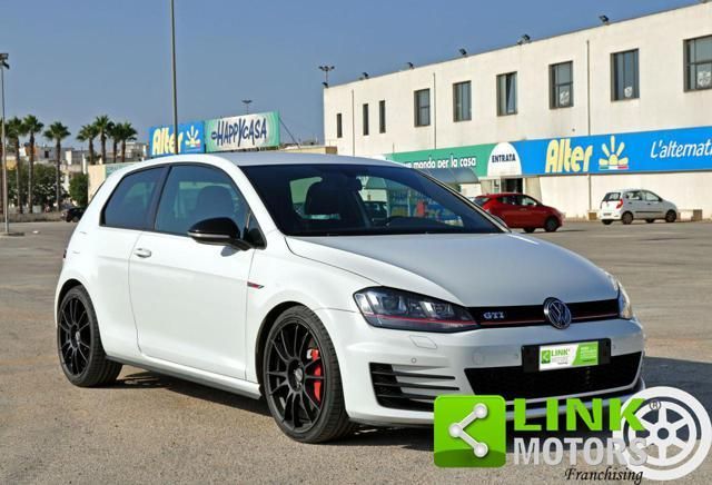 Volkswagen VOLKSWAGEN Golf GTI 2.0 TSI 220 cv