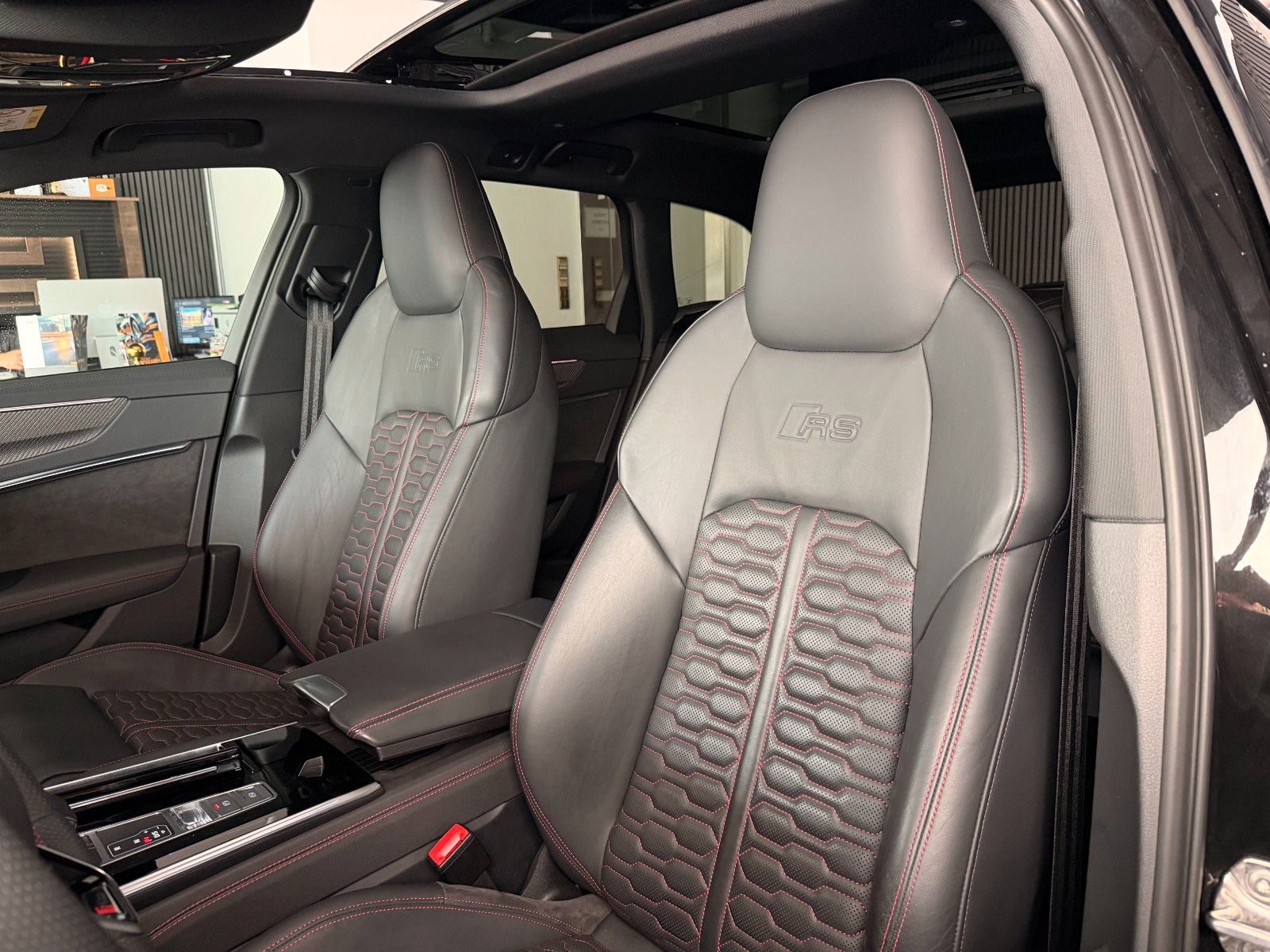Audi RS6 AVANT QUATTRO MATRIX CARBON PANO HUD B&O 360 foto 17