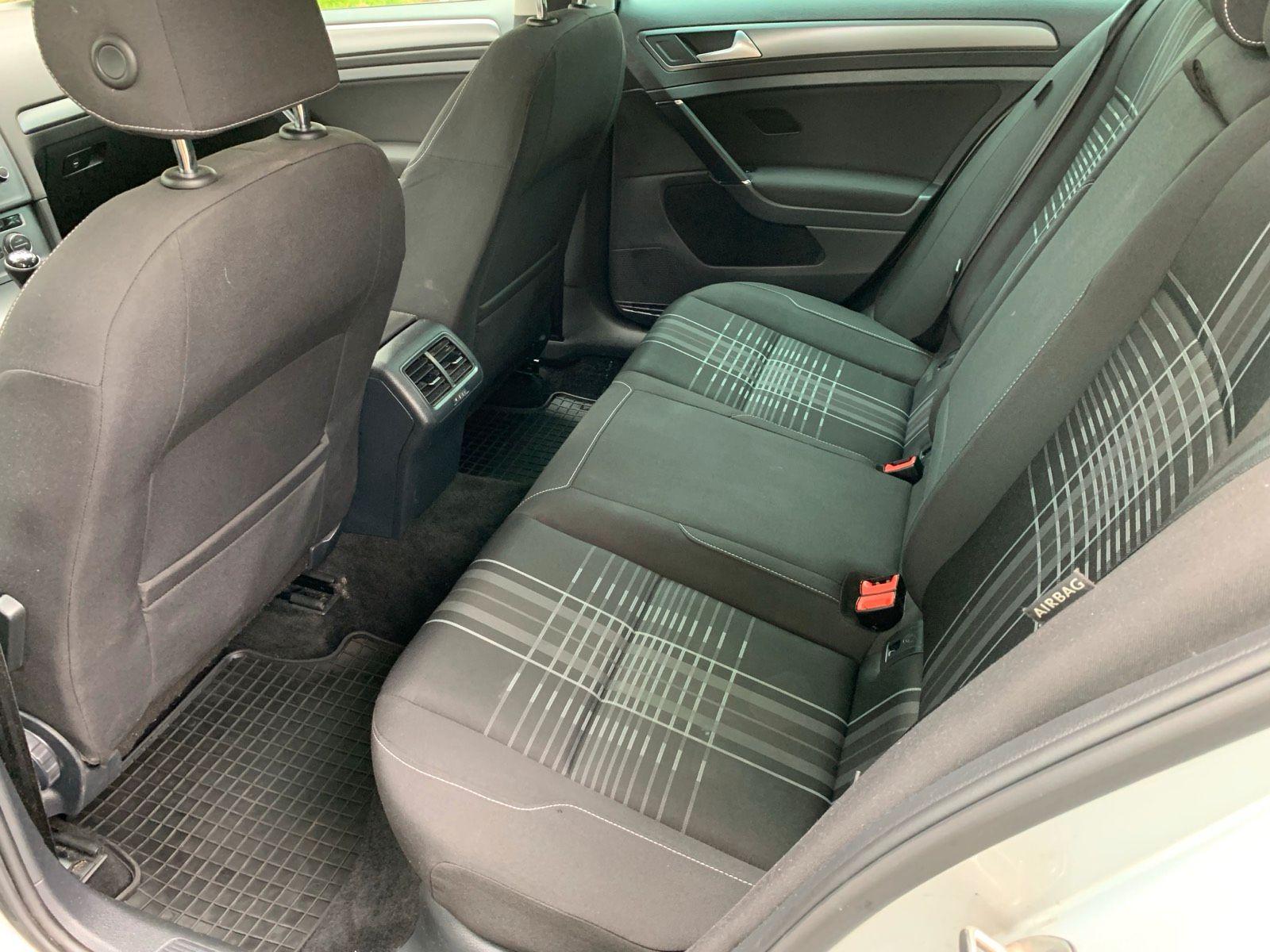 Volkswagen Golf 2015 — photo 10