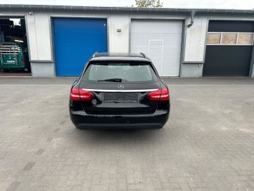 Mercedes C 200 - 5
