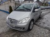 Mercedes-Benz A 180 ELEGANCE Autom-Klima-erst 45.000 KM-Sitzhz - gebrauchte Mercedes-Benz A 180 aus dem Jahr 2011