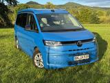 Volkswagen T7 California OCEAN Travel Assist uvm. - blaue Volkswagen T7 California