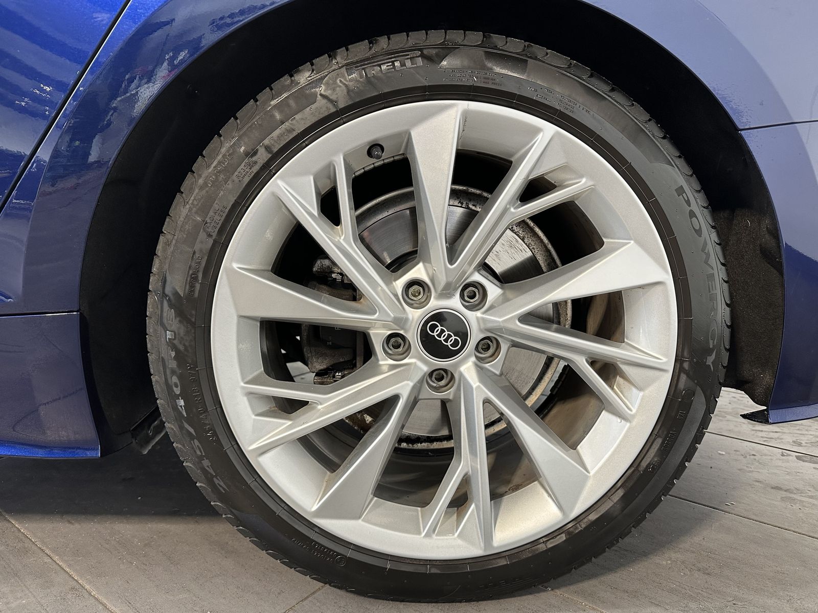 Fahrzeugabbildung Audi A5 SpB 40 TDI Black NAV+LED+AHK+VCOCKPIT+B&O+1HD