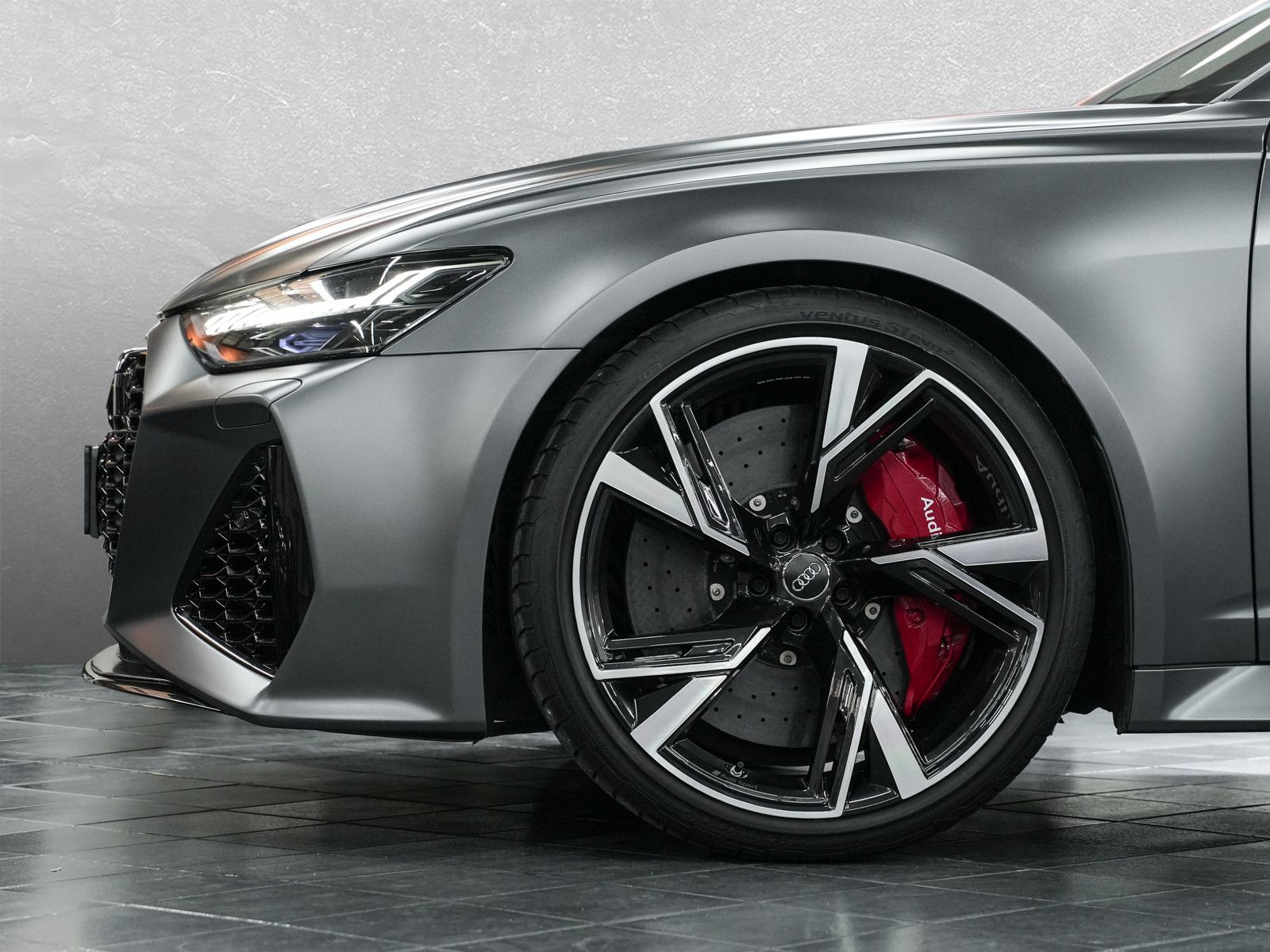 Fahrzeugabbildung Audi RS6 - Keramik|RS-Dyn+|B&O|SportAGA|Massage|360°