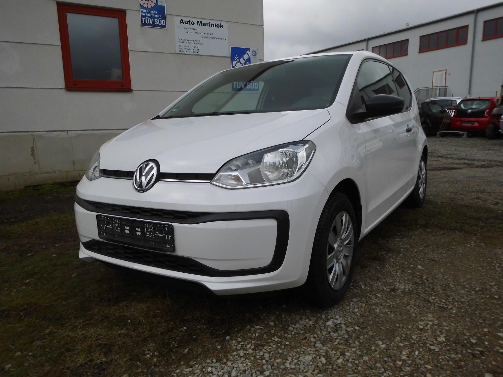 Volkswagen up! move 1,0  44kw 28000km