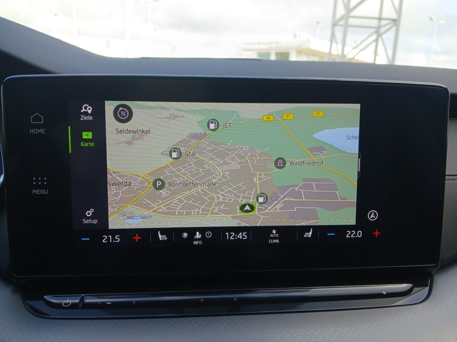 Fahrzeugabbildung SKODA Octavia Combi TSI Ambition LED Navi PDC SH LM