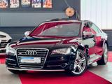 Audi S8 4.0 ACC B&O LED Ceramik Standheizung 360° 21" - Audi S8 Gebrauchtwagen