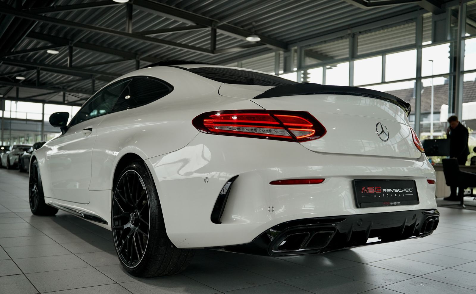 Mercedes Benz C 63 Amg