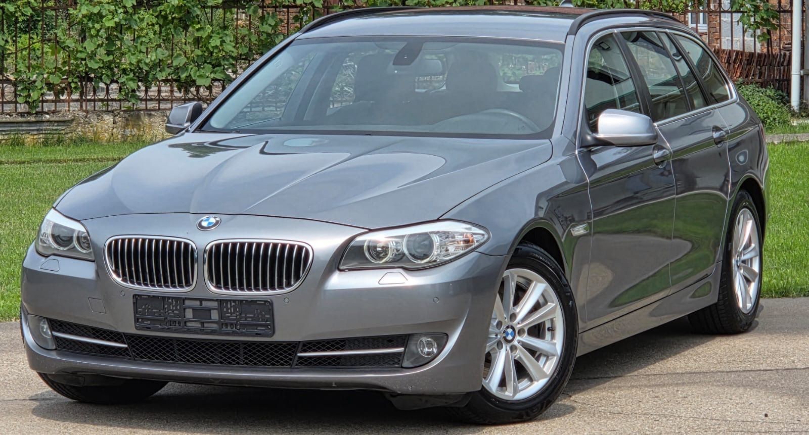 2011 BMW 525