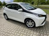 Toyota Aygo x-play touch KLIMA 2.HAND - gebrauchte Toyota Aygo (X) aus dem Jahr 2016
