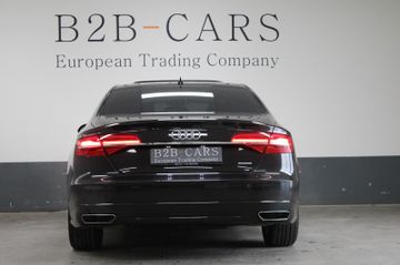 Audi A8 - 5