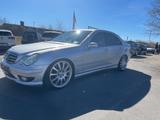 Mercedes-Benz C 32 AMG "AUTOMATIK"KLIMA"19"ALUS" - Mercedes-Benz C 32 AMG Gebrauchtwagen