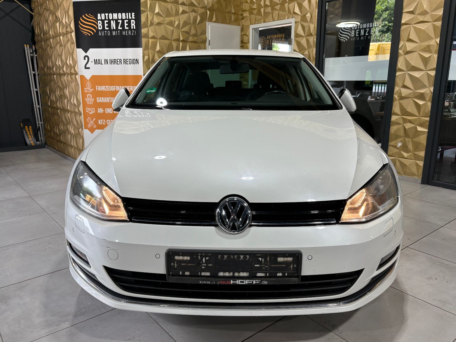 Fahrzeugabbildung Volkswagen Golf VII Lim. Allstar BMT/NAVI/PDC/SHZ/KLIMA/