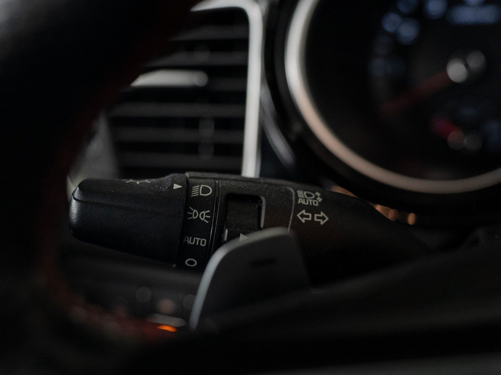 Fahrzeugabbildung Kia ProCeed GT AUTOM./PANO/SITZHZG./LENKRAD HZG./DAB