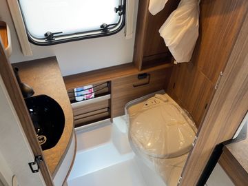 HYMER  ERIBA  HYMERCAR ERIBA Touring 320 Legend 