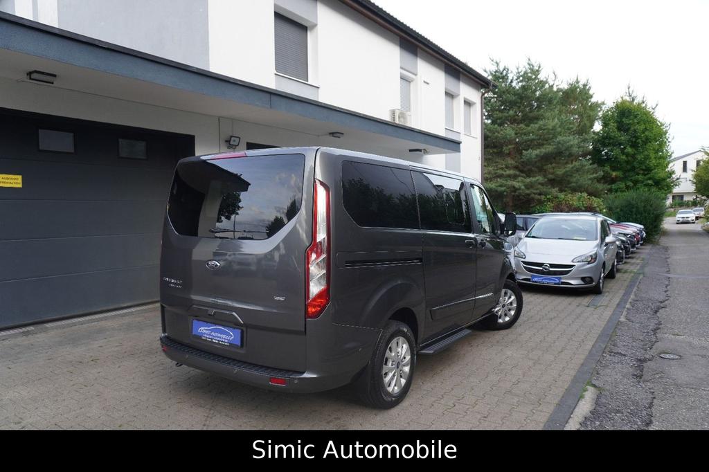 Ford Tourneo Custom