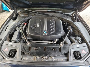 BMW 520 - 12