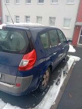 Renault Grand Scenic XXL Avantage 1.9 dCi FAP 96kW A... - Renault Grand Scenic: 1.9