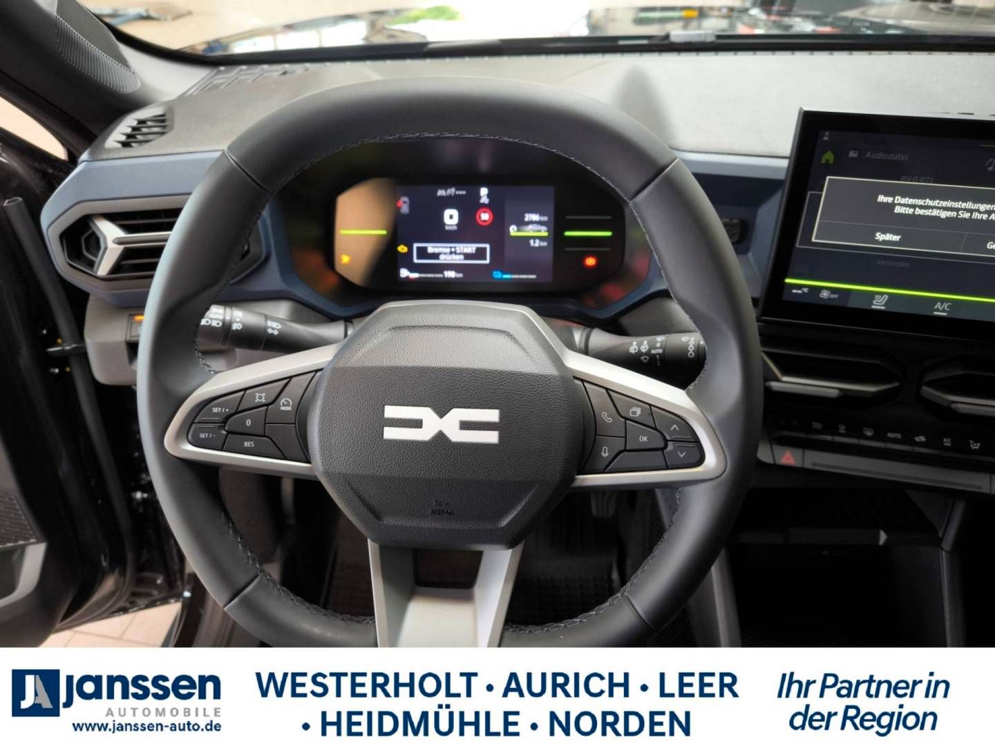 Fahrzeugabbildung Dacia Duster Hybrid 140 Journey