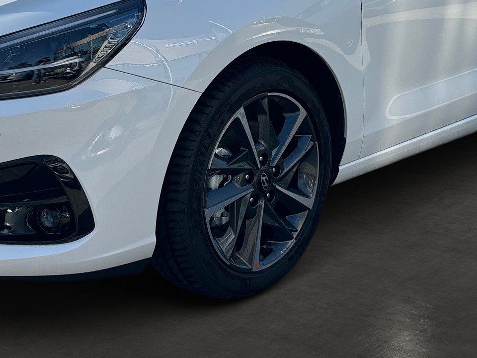 Fahrzeugabbildung Hyundai i30 1.0T 100PS ADVANTAGE