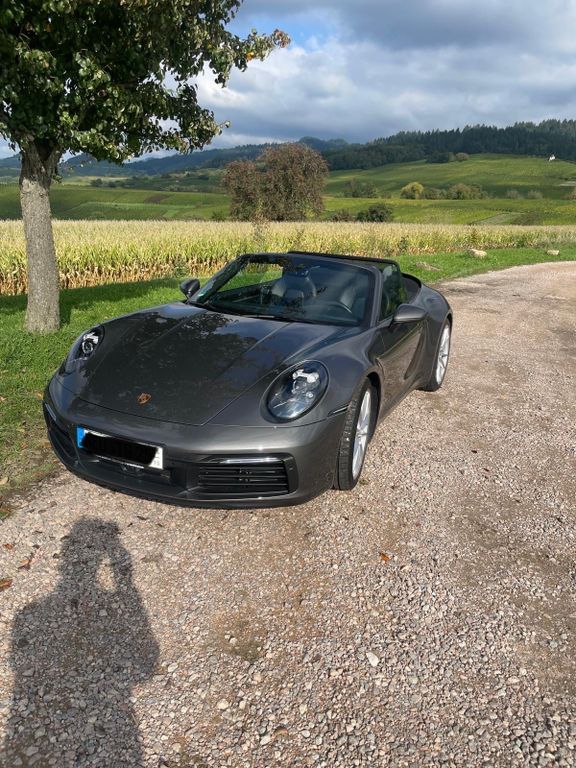 Porsche 992
