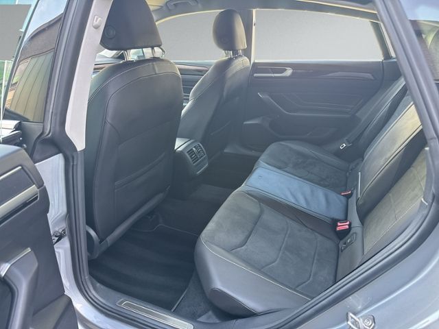 Arteon 2.0 TSI DSG ELEGANCE LED+NAVI+ACC+SITZHZ+