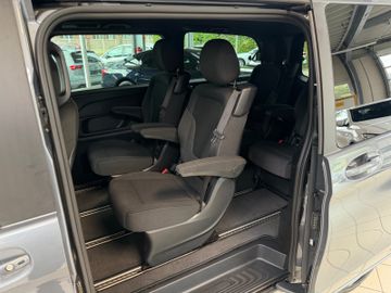 Mercedes V 250 - 6