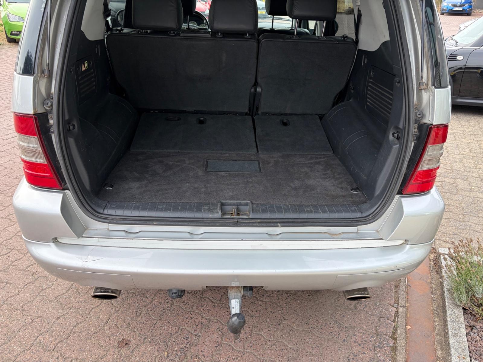 Mercedes-Benz ML 55 AMG / XENON / AHK / MEMORY / BOSE / SHZ